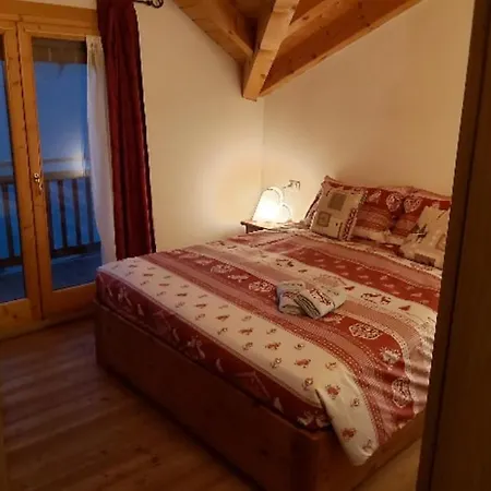 Apartment Mansarda Agata Temu